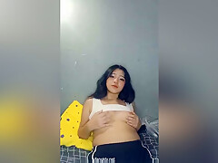 Asian Amateur teen 18+ Solo Masturbation